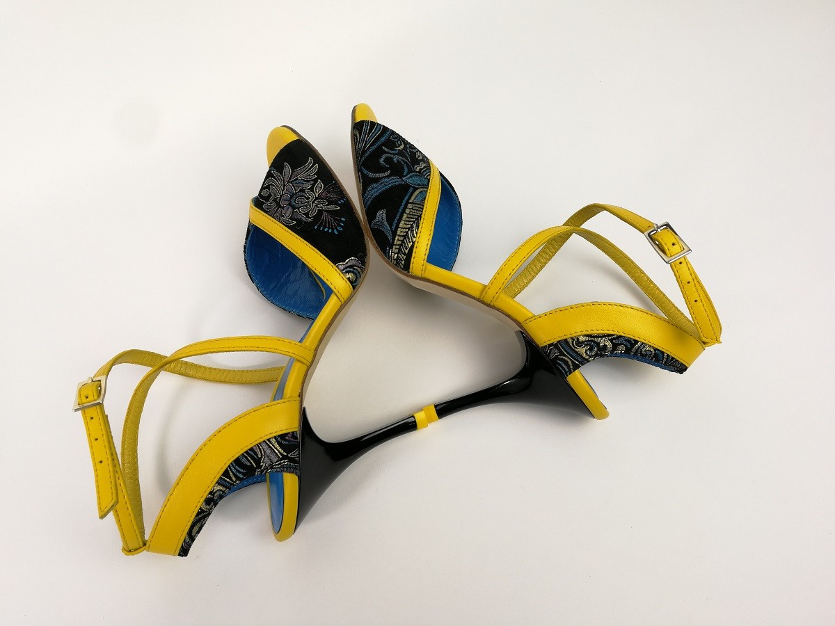 Tango shoe TA-SHOE-072